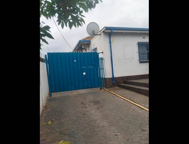BUSINESS FOR SALE IN SANDTON CENTRAL